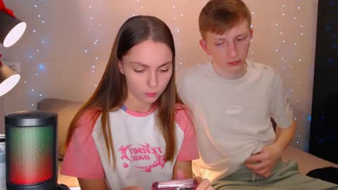 Snapshot of dyrinda chatting on January 2025 09:46:01 PM Julia and Dima online show from January 2025 09:46:01 PM