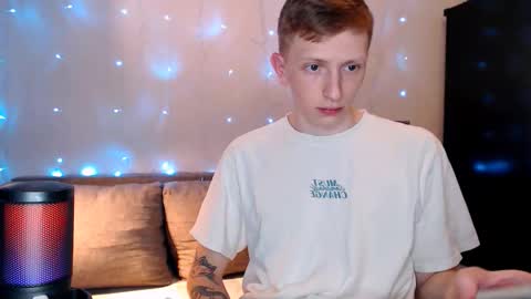 Snapshot of dyrinda chatting on September 2025 11:16:02 PM Julia and Dima online show from September 2025 11:16:02 PM