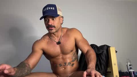 Snapshot of e13ven11 chatting on September 2025 12:34:01 AM Formally known as Virus of Life online show from September 2025 12:34:01 AM