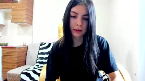 Emma online show from July 2026 07:25:01 AM