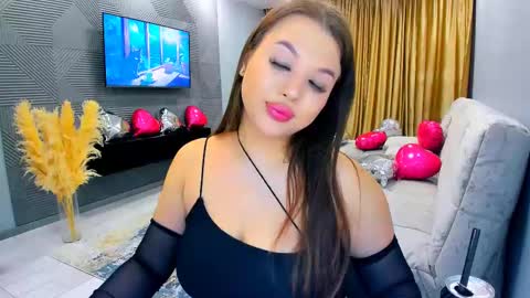 easternbeautyy online show from February 2025 07:47:02 PM