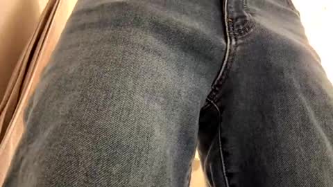 Snapshot of easternjerk chatting on September 2025 10:37:01 AM easternjerk online show from September 2025 10:37:01 AM