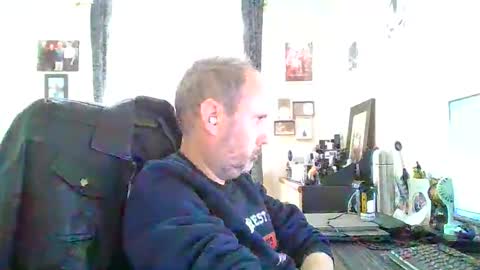 Snapshot of eastmidssoul chatting on September 2025 08:51:02 AM eastmidssoul online show from September 2025 08:51:02 AM