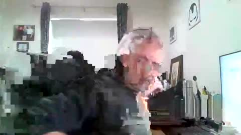 Snapshot of eastmidssoul chatting on October 2025 07:53:02 AM eastmidssoul online show from October 2025 07:53:02 AM