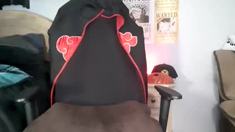 Snapshot of easybreezy20 chatting on December 2025 07:36:02 AM TWITTER INSTAGRAM easybreezy20 ONLINE 1230 AM TO 7AM online show from December 2025 07:36:02 AM