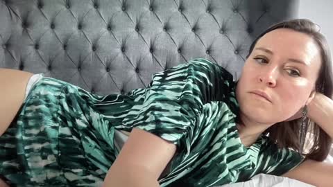 Snapshot of eatmypie69 chatting on March 2025 10:00:02 AM Nadia Ferreira  online show from March 2025 10:00:02 AM