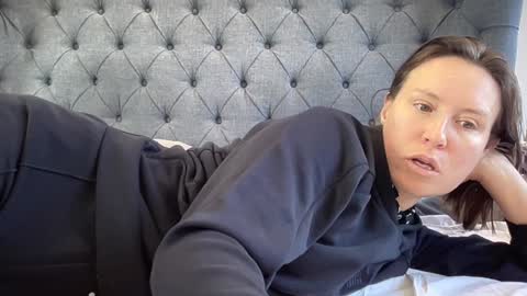 Snapshot of eatmypie69 chatting on September 2025 12:07:01 PM Nadia Ferreira  online show from September 2025 12:07:01 PM