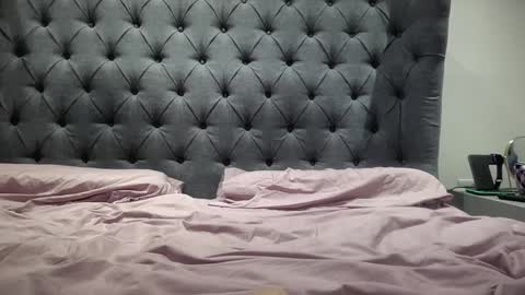 Snapshot of eatmypie69 chatting on December 2025 11:09:02 PM Nadia Ferreira online show from December 2025 11:09:02 PM