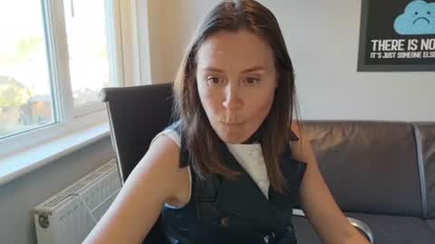 Snapshot of eatmypie69 chatting on June 2026 07:01:02 PM Nadia Ferreira online show from June 2026 07:01:02 PM