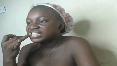 Snapshot of eatuupx chatting on February 2025 04:41:02 PM eatuupx online show from February 2025 04:41:02 PM