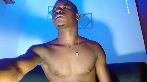 Chris Palaz  online show from December 2024 03:27:02 AM