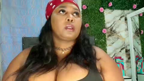 ANGIE online show from November 2025 03:38:01 AM