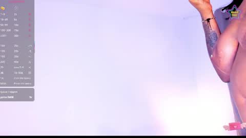 Snapshot of ebony__queen2 chatting on June 2026 01:28:02 AM ebony__queen2 online show from June 2026 01:28:02 AM