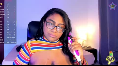 Snapshot of ebony__queen2 chatting on June 2026 06:10:01 PM ebony__queen2 online show from June 2026 06:10:01 PM