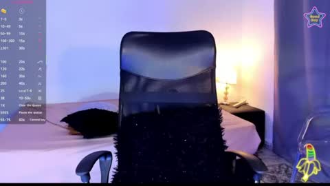 Snapshot of ebony__queen2 chatting on June 2026 08:22:02 PM ebony__queen2 online show from June 2026 08:22:02 PM