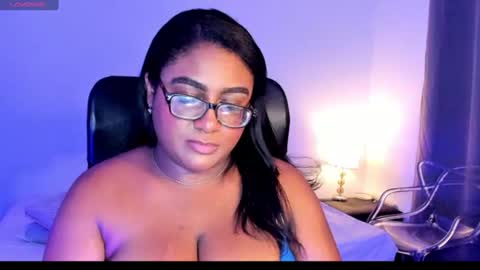 Snapshot of ebony__queen2 chatting on July 2026 08:24:02 PM ebony__queen2 online show from July 2026 08:24:02 PM