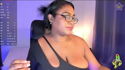 Snapshot of ebony__queen2 chatting on July 2026 07:31:01 PM ebony__queen2 online show from July 2026 07:31:01 PM
