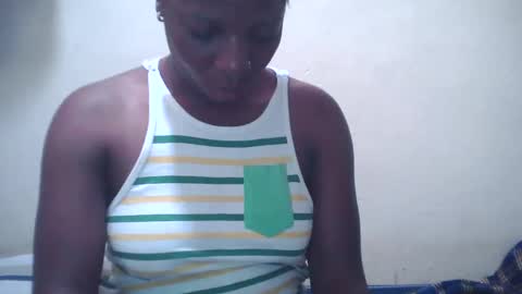 Snapshot of ebony_candy1998 chatting on December 2024 07:28:01 AM ebony_candy1998 online show from December 2024 07:28:01 AM