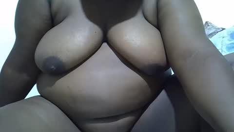 Snapshot of ebony_dela chatting on December 2025 08:40:02 AM Princess Dela online show from December 2025 08:40:02 AM