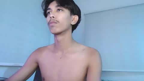 Snapshot of ebony_fuckboy chatting on October 2025 11:34:02 AM ebony_fuckboy online show from October 2025 11:34:02 AM