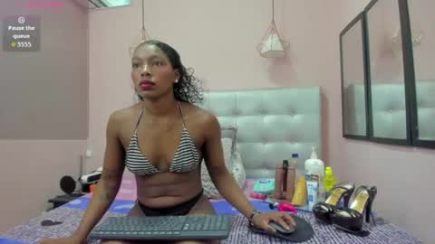 Snapshot of ebony_hot_sex1 chatting on July 2026 11:36:02 AM linda online show from July 2026 11:36:02 AM