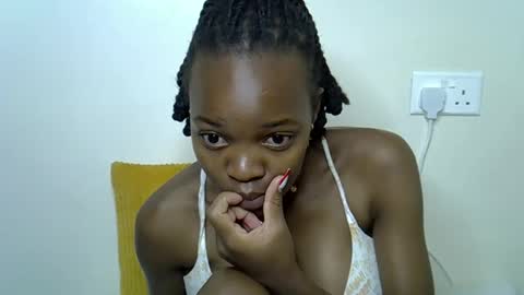 ebony_j online show from May 2026 07:57:01 AM