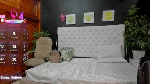 ebony_katterin online show from May 2026 11:07:01 AM