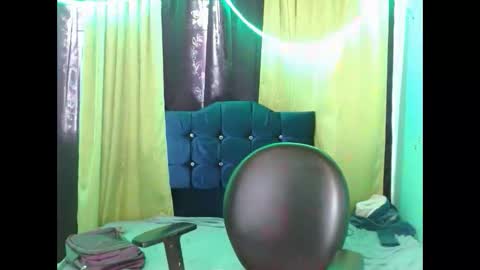 ebony_luna1 online show from March 2026 01:15:02 PM