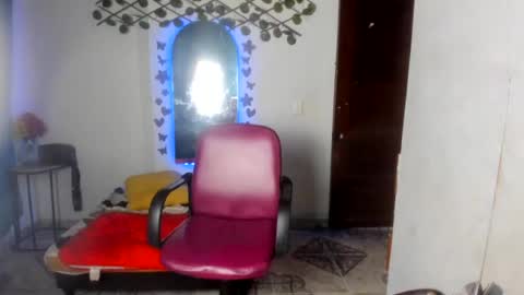 ebony_luna1 online show from July 2026 08:04:02 PM