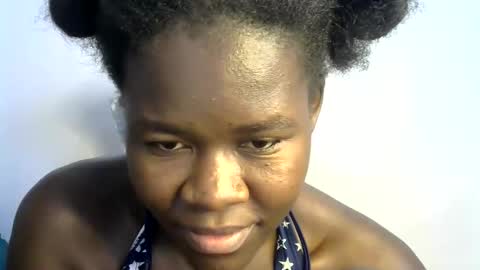ebony_lynne online show from May 2026 08:19:01 AM