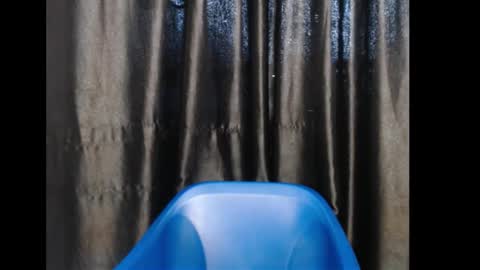 Queen online show from February 2026 08:13:02 AM