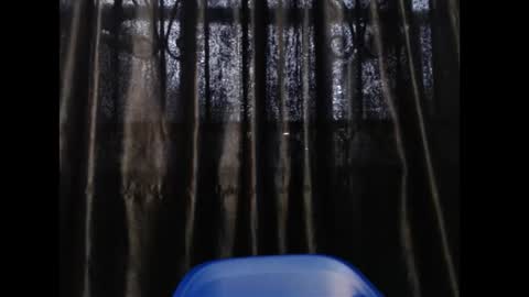 Queen online show from March 2026 08:32:02 AM