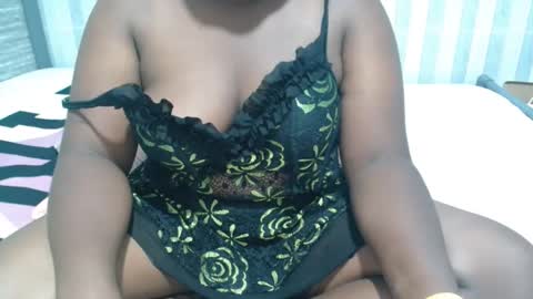 Snapshot of ebony_sabrina chatting on November 2025 08:02:01 AM Sabrina online show from November 2025 08:02:01 AM
