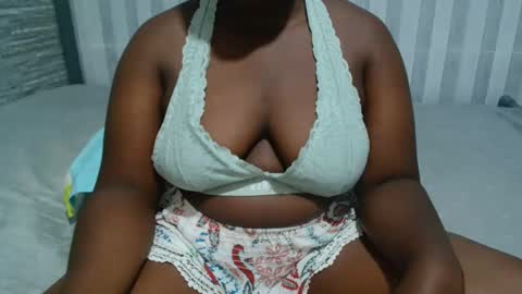 Snapshot of ebony_sabrina chatting on November 2025 07:23:02 AM Sabrina online show from November 2025 07:23:02 AM