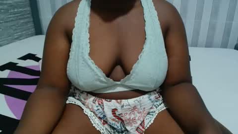 Snapshot of ebony_sabrina chatting on February 2026 07:15:01 AM Sabrina online show from February 2026 07:15:01 AM