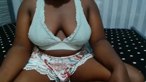 Snapshot of ebony_sabrina chatting on April 2026 07:57:02 AM Sabrina online show from April 2026 07:57:02 AM