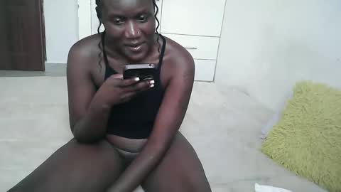 Snapshot of ebony_sisie chatting on March 2026 09:46:02 AM ebony_sisie online show from March 2026 09:46:02 AM
