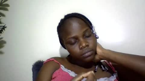 Snapshot of ebony_tasha chatting on June 2026 06:39:01 PM tasha online show from June 2026 06:39:01 PM