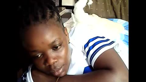 Snapshot of ebony_vellyn20 chatting on February 2026 06:45:02 AM ebony_vellyn20 online show from February 2026 06:45:02 AM