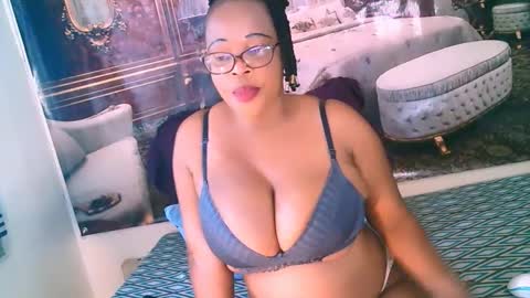 ebonyblooom69 online show from September 2025 06:37:02 AM