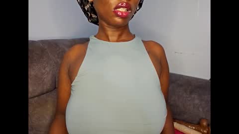 Snapshot of ebonycandymelani chatting on November 2025 12:19:01 AM Ebony Melanie online show from November 2025 12:19:01 AM