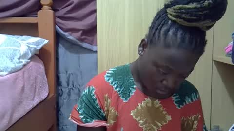 ebonydora online show from November 2025 04:12:02 AM