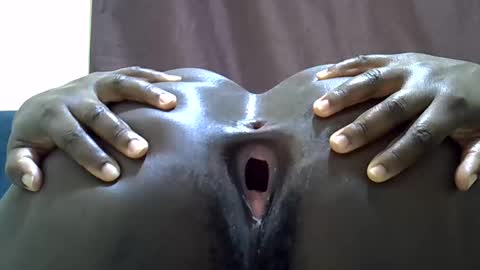 ebonyfire99 online show from June 2026 02:00:01 AM