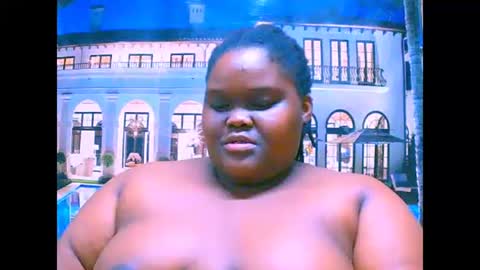 Snapshot of ebonyhotbuns4u2luv chatting on September 2025 07:52:01 PM ebonyhotbuns4u2luv online show from September 2025 07:52:01 PM