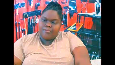 Snapshot of ebonyhotbuns4u2luv chatting on November 2025 07:19:01 AM ebonyhotbuns4u2luv online show from November 2025 07:19:01 AM