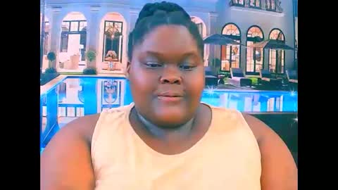 Snapshot of ebonyhotbuns4u2luv chatting on November 2025 07:37:02 PM ebonyhotbuns4u2luv online show from November 2025 07:37:02 PM