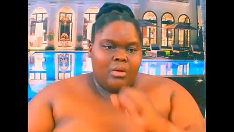 Snapshot of ebonyhotbuns4u2luv chatting on November 2025 10:18:02 AM ebonyhotbuns4u2luv online show from November 2025 10:18:02 AM