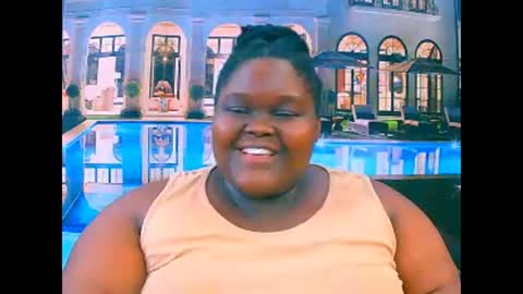 Snapshot of ebonyhotbuns4u2luv chatting on November 2025 10:57:02 PM ebonyhotbuns4u2luv online show from November 2025 10:57:02 PM