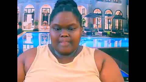 Snapshot of ebonyhotbuns4u2luv chatting on December 2025 08:46:01 PM ebonyhotbuns4u2luv online show from December 2025 08:46:01 PM