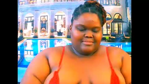 ebonyhotbuns4u2luv online show from February 2026 09:33:02 PM